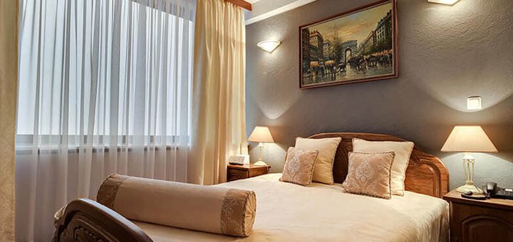 Discounts for holidays at premier hotel lybid19