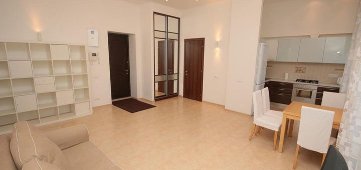 Discounts for holidays in "real home apartments in kiev center" 12