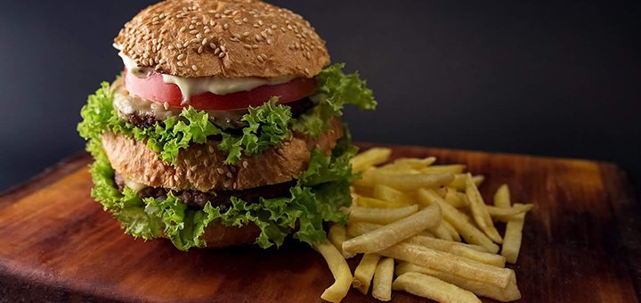 Discounts and promotions in the beer pub &quot;zalizyaka&quot;