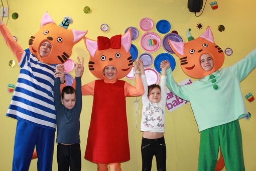 Holiday studio for children «DamiAni» in Dnipro. Order a children's graduation with a special offer.