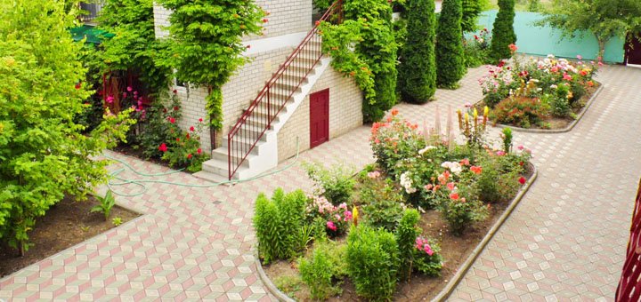 Discounts for holidays in the boarding house romantica7