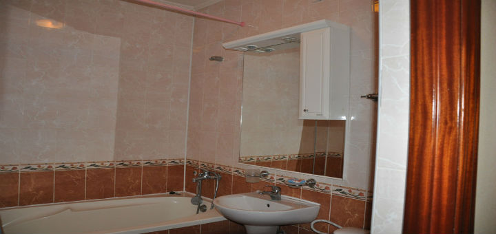 https://cdn1.superdeal.ua/uploaded/merchant_pages/2300/images/original/солнечная-поляна-однокомн-полулюкс-3.jpg