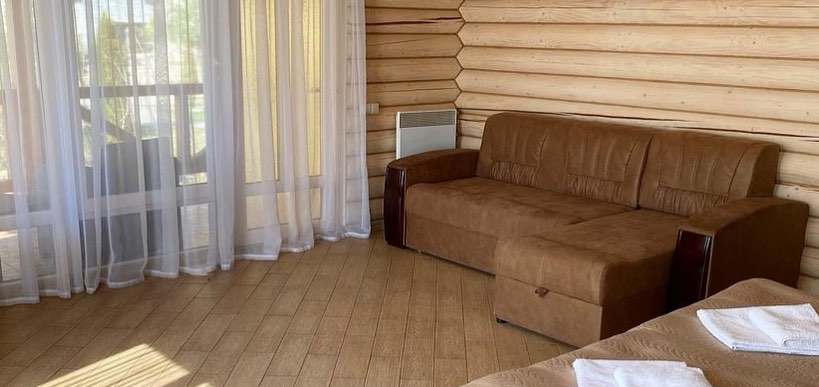https://cdn1.superdeal.ua/uploaded/merchant_pages/29930/images/original/Отель_Чорна_Скеля_в_Виноградове_по_акции_12.png